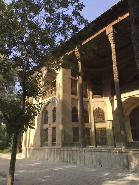 Ispahan – Les 8 jardins du paradis