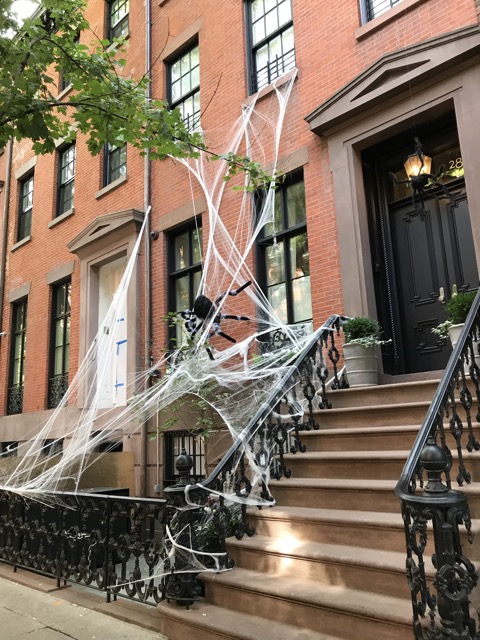 West Village – Halloween se prépare…